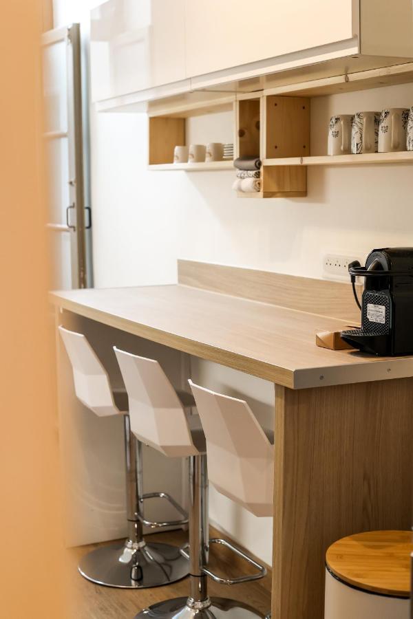 Le Lavandin, Spacieux Et Moderne P4, Centre Ville, Wifi Nimes Luaran gambar